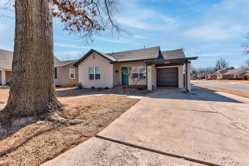 Photo 2 — 6814 NW 45th Street, Bethany, OK 73008