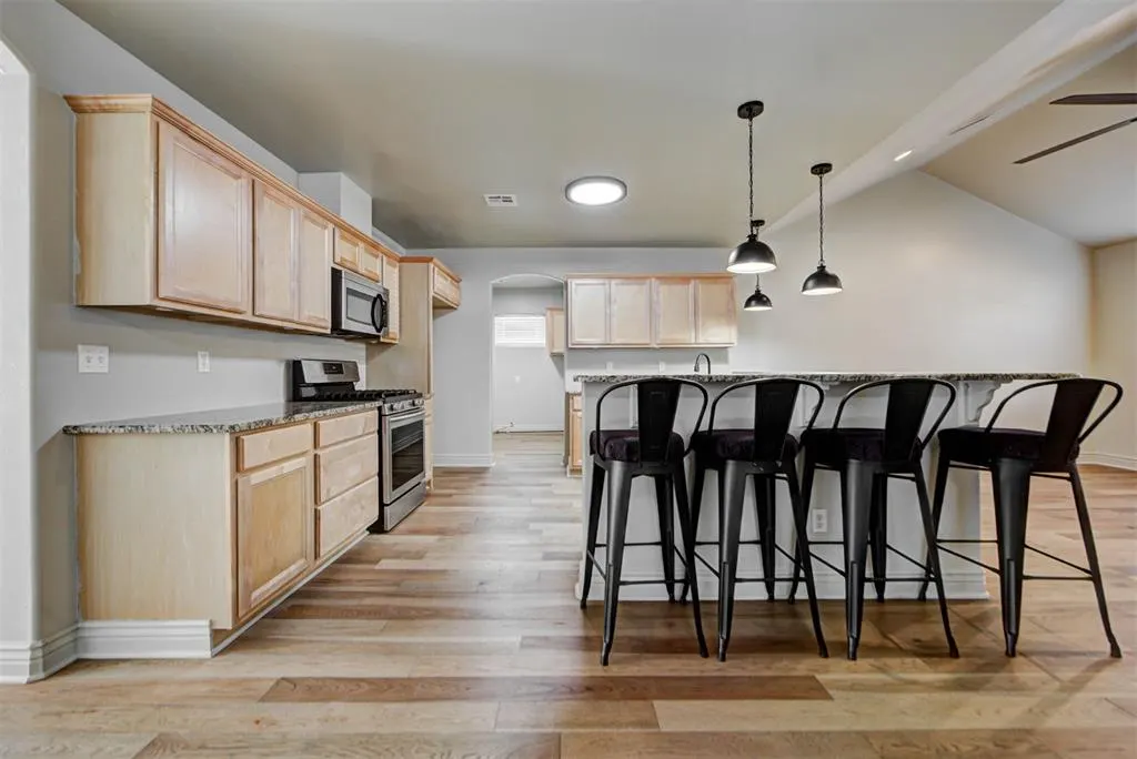 Photo 16 — 6814 NW 45th Street, Bethany, OK 73008