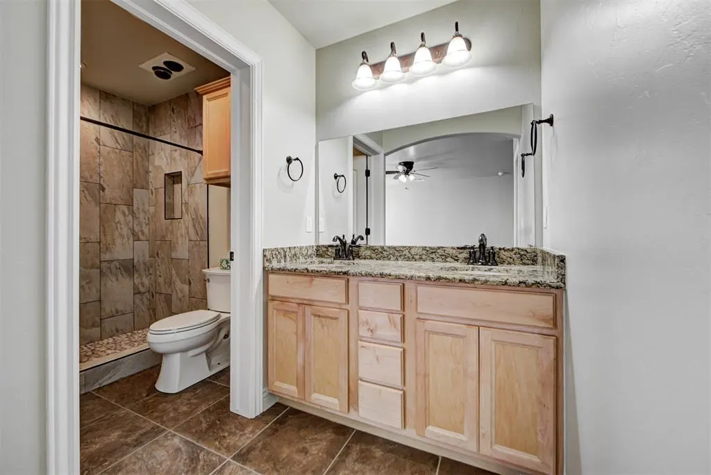 Photo 33 — 6814 NW 45th Street, Bethany, OK 73008