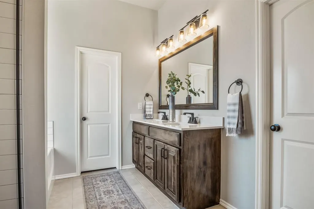 Photo 41 — 17427 240th Street, Washington, OK 73093