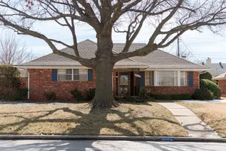 Sold home at 3600 NW 67th Street