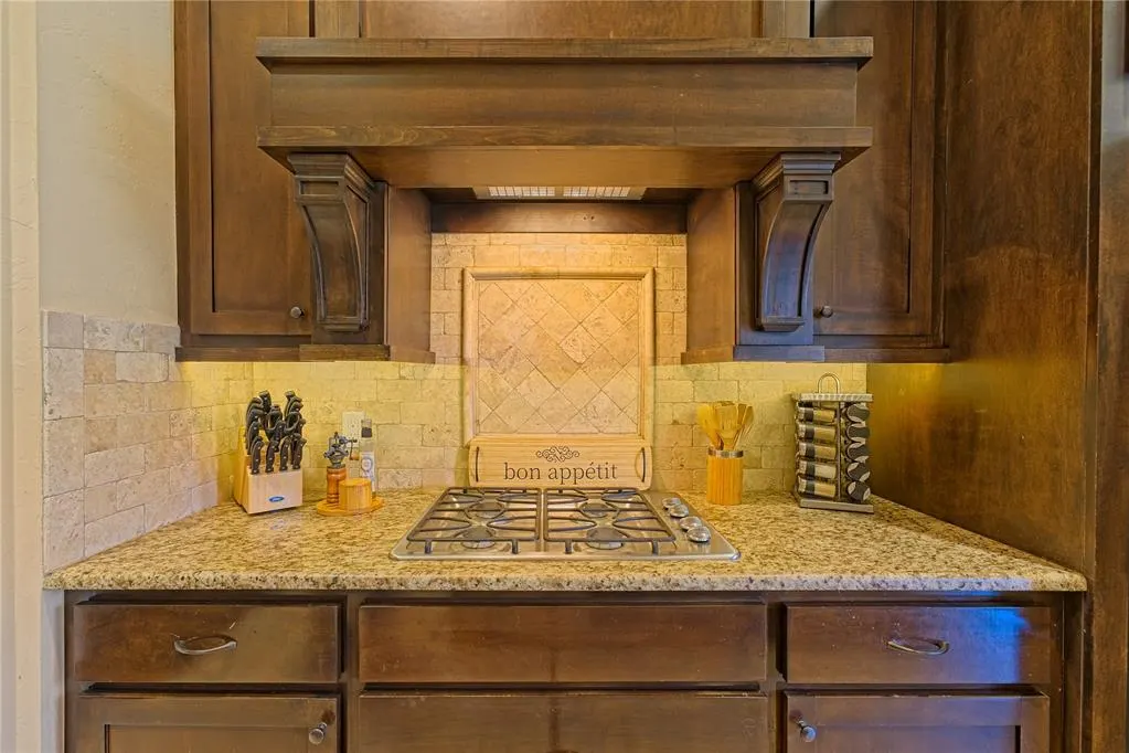 Photo 13 — 3013 Terrace Park Trail, Norman, OK 73069