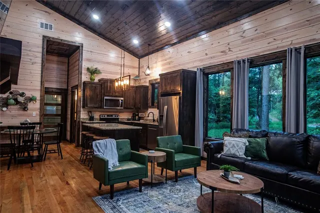 Photo 4 — 18 Western Fir Lane, Broken Bow, OK 74728