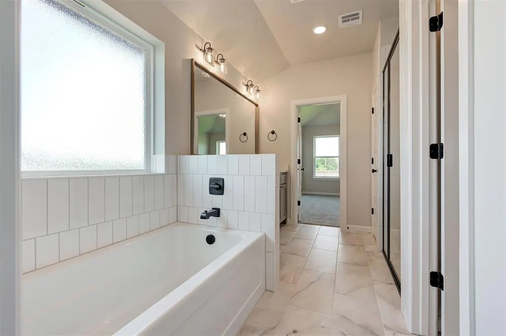 Photo 23 — 4817 Sand Lily Lane, Edmond, OK 73034