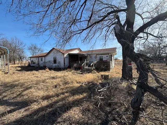 Front exterior — 23560 E County Road 1595 Road, Elmore City, OK 73433