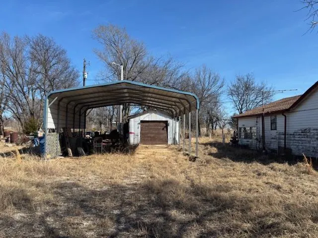 Photo 3 — 23560 E County Road 1595 Road, Elmore City, OK 73433