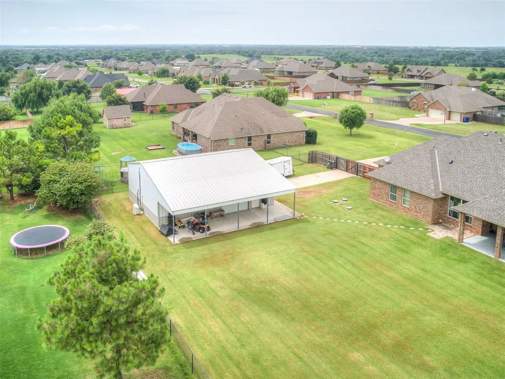 Photo 23 — 4624 Crestmere Lane, Edmond, OK 73025