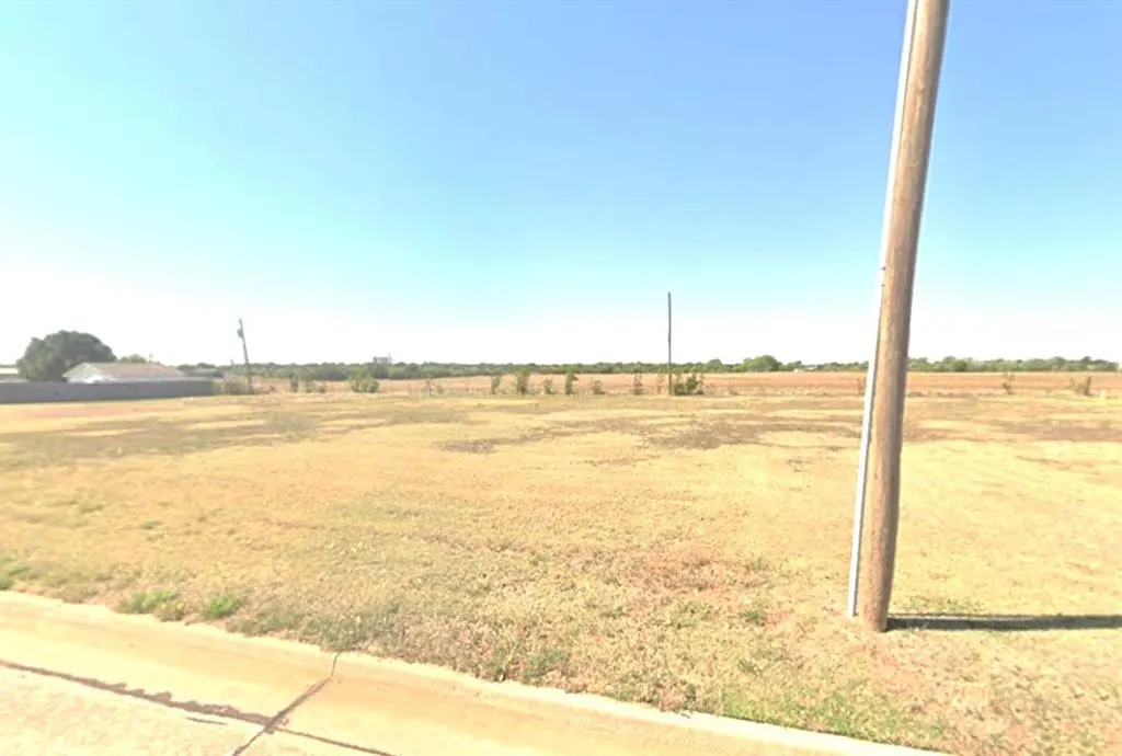 Photo 2 — McDonald Terrace, Cordell, OK 73632