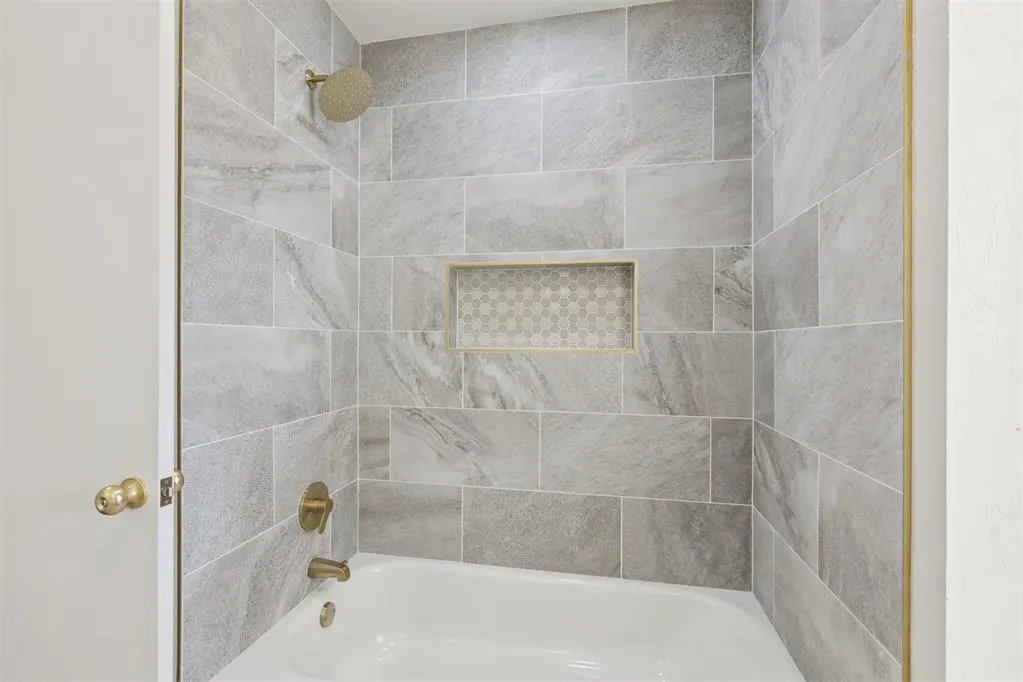 Photo 38 — 12513 Springwood Drive, Oklahoma City, OK 73120