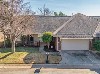 Sold home at 12500 Saint Andrews Drive #8