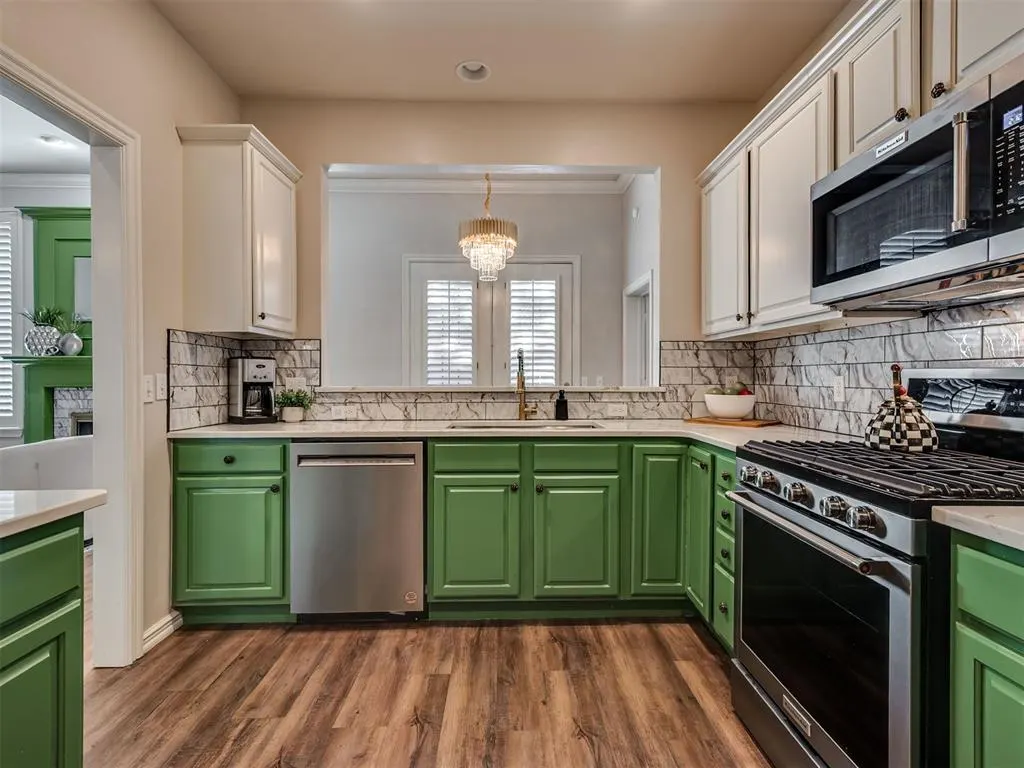 Photo 14 — 12500 Saint Andrews Drive 8, Oklahoma City, OK 73120