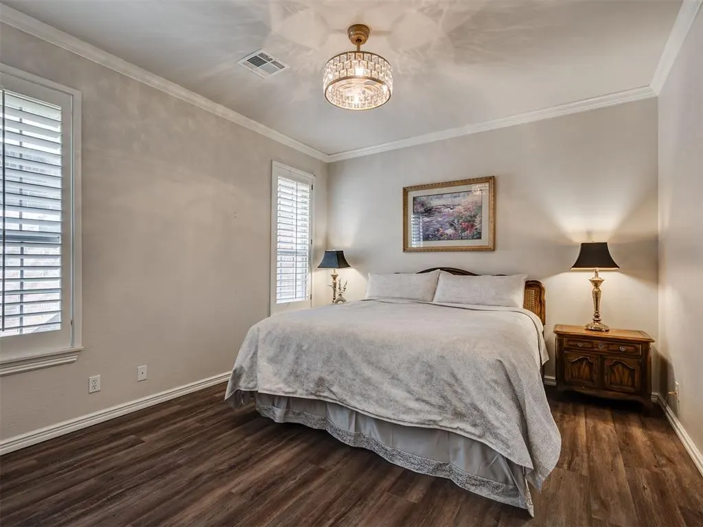 Photo 25 — 12500 Saint Andrews Drive 8, Oklahoma City, OK 73120