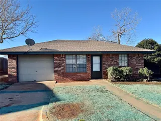 Sold home at 112 Elmwood Circle