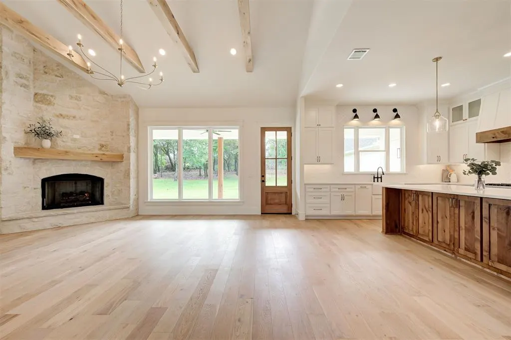 Photo 5 — 9400 Elisabeth Drive, Guthrie, OK 73044