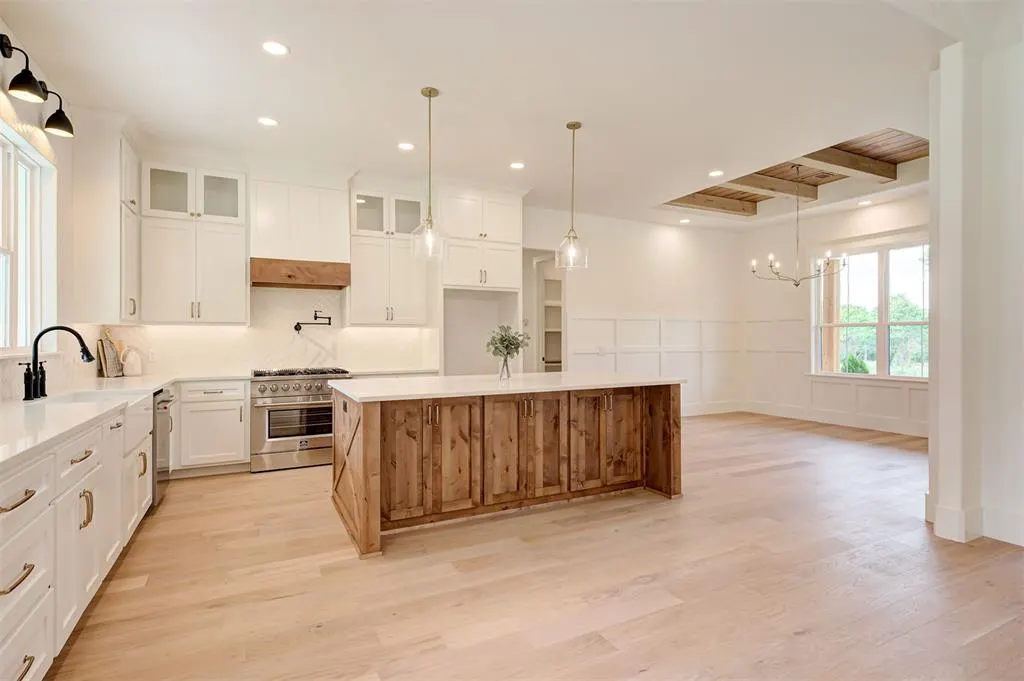 Photo 11 — 9400 Elisabeth Drive, Guthrie, OK 73044