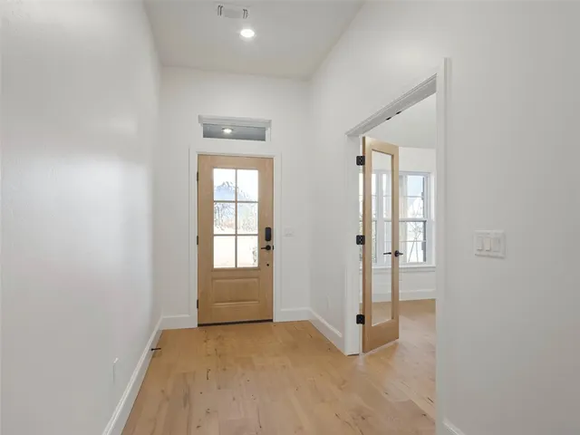 Photo 3 — 16309 Dakota Drive, Oklahoma City, OK 73170