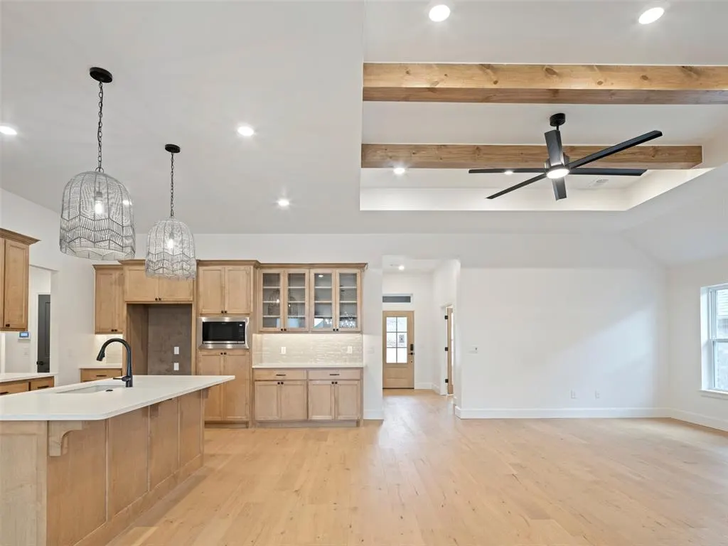 Photo 5 — 16309 Dakota Drive, Oklahoma City, OK 73170