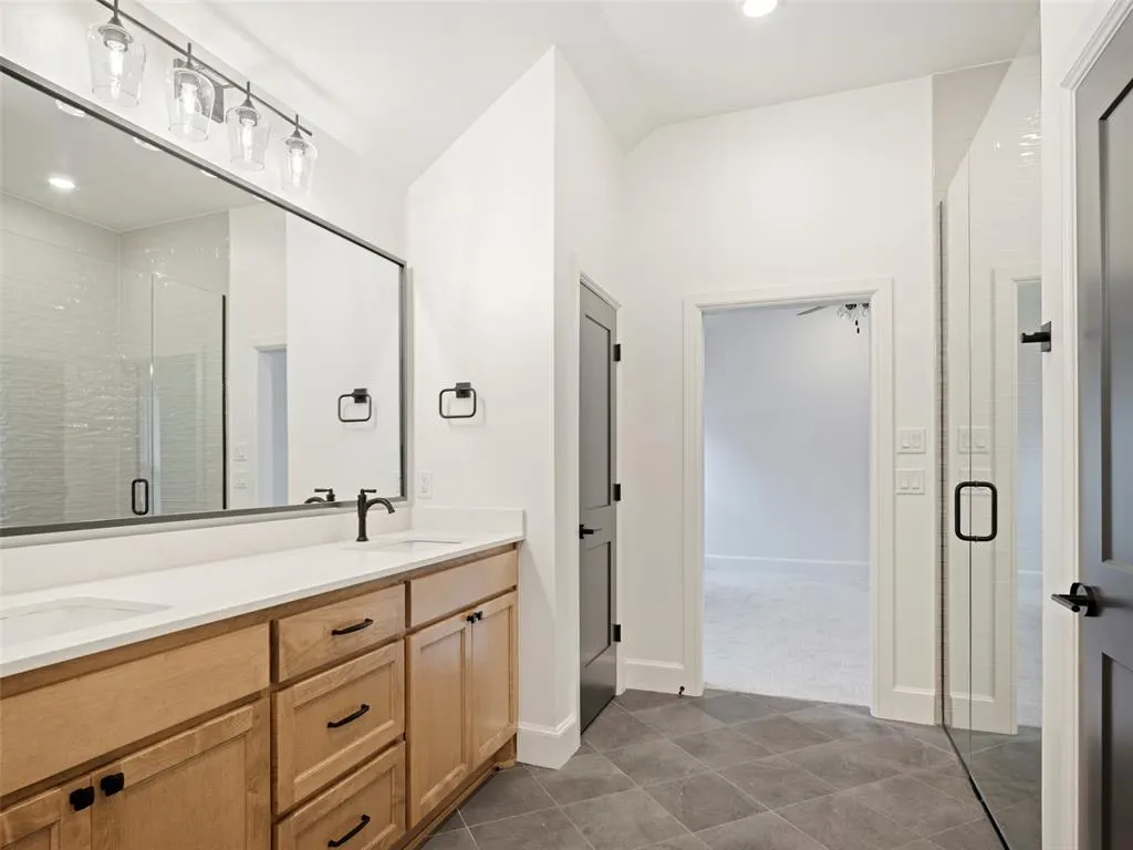 Photo 24 — 16309 Dakota Drive, Oklahoma City, OK 73170
