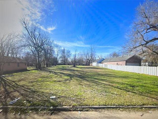 Front exterior — 1940 SW 9th Street, Oklahoma City, OK 73108