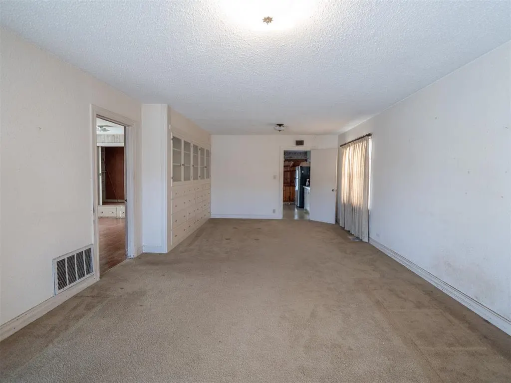 Photo 9 — 607 Brunson Avenue, Prague, OK 74864