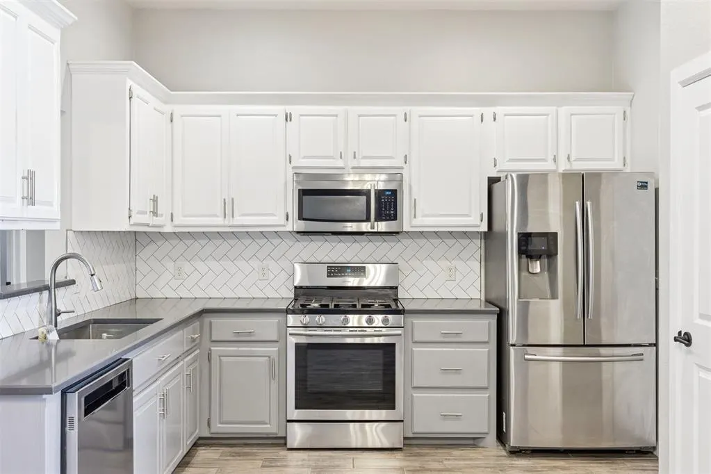 Photo 9 — 824 Hunter Place, Edmond, OK 73003