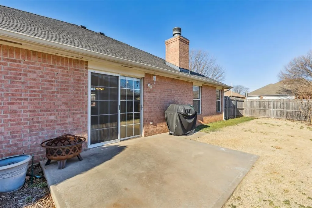 Photo 37 — 824 Hunter Place, Edmond, OK 73003