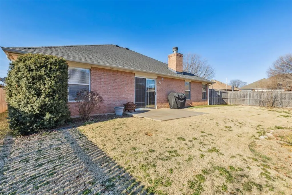 Photo 38 — 824 Hunter Place, Edmond, OK 73003
