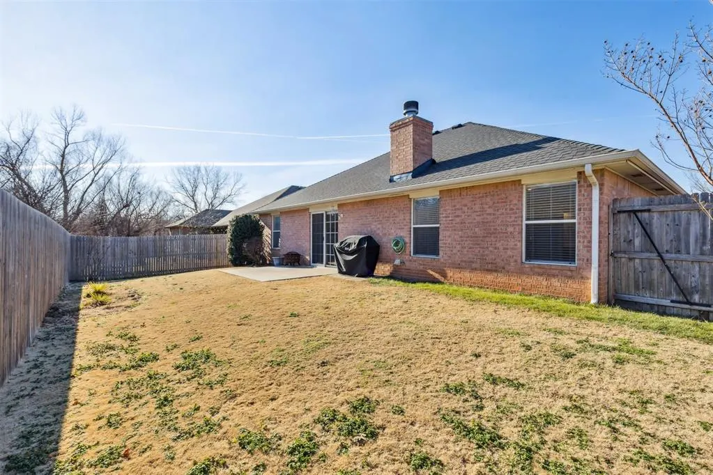 Photo 39 — 824 Hunter Place, Edmond, OK 73003