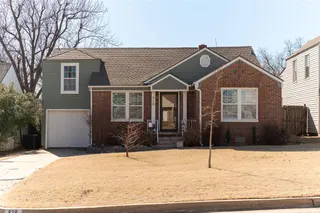 Sold home at 828 NW 49th Street