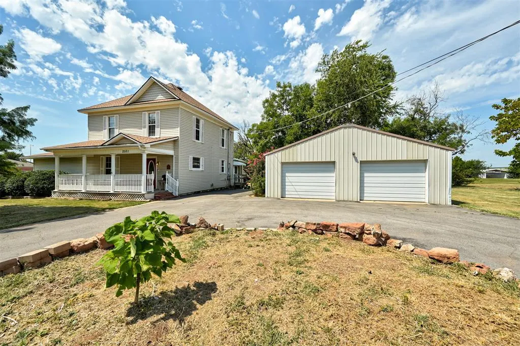 Photo 9 — 2501 N Walnut Avenue, Oklahoma City, OK 73105