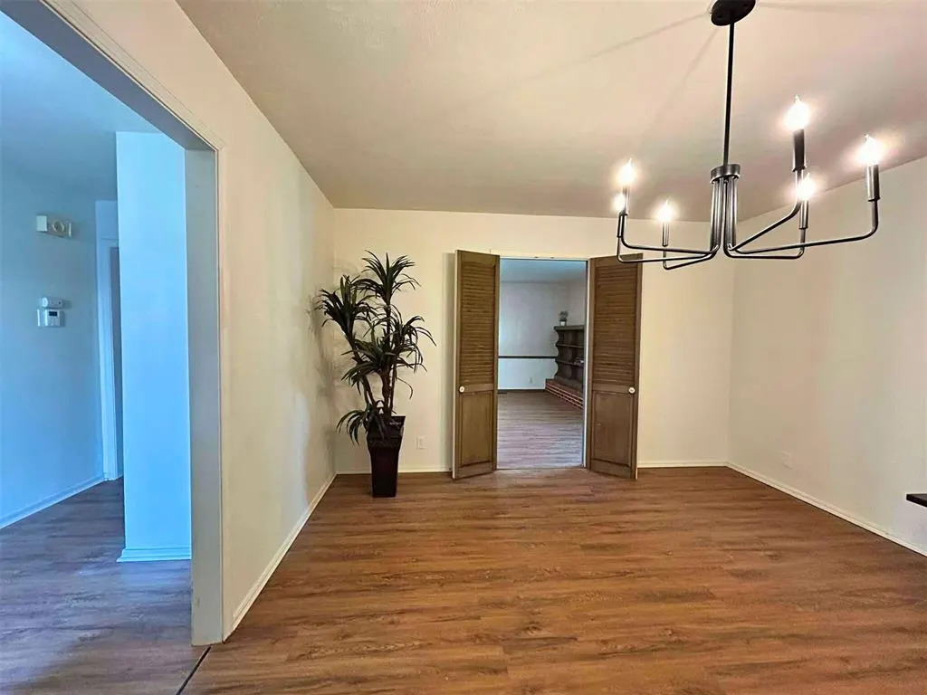 Photo 4 — 11004 N Miller Avenue, Oklahoma City, OK 73120