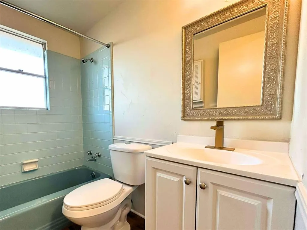 Photo 15 — 11004 N Miller Avenue, Oklahoma City, OK 73120