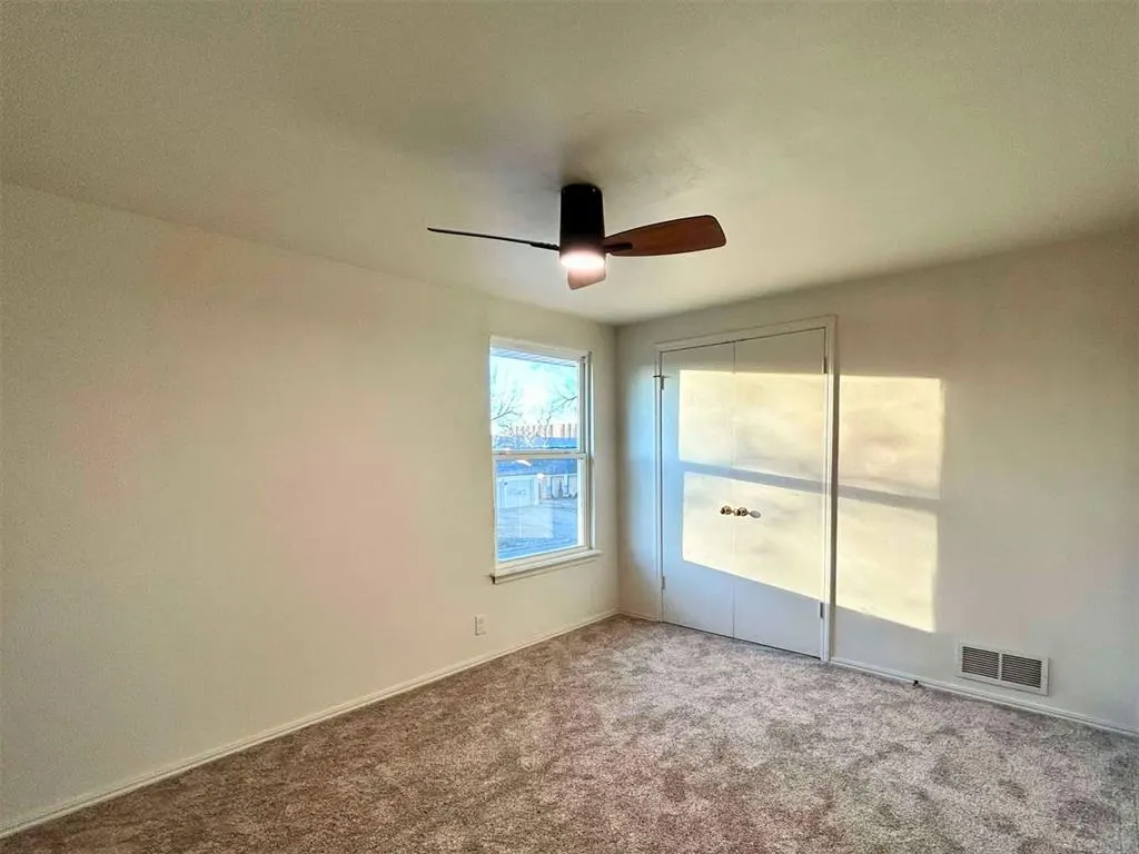Photo 16 — 11004 N Miller Avenue, Oklahoma City, OK 73120