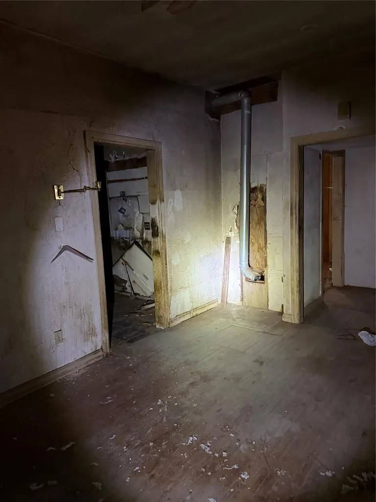 Photo 2 — 417 SW 40th Street, Oklahoma City, OK 73109