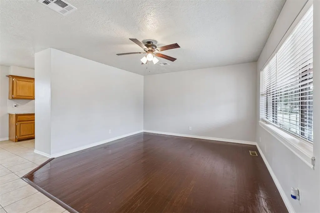 Photo 7 — 2416 Osborne Drive, Norman, OK 73069