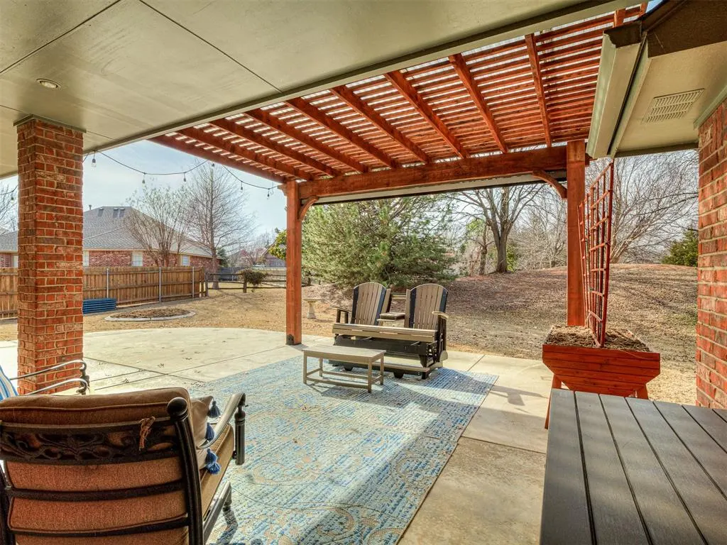 Photo 32 — 344 Coldbrook Circle, Edmond, OK 73003