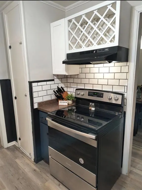 Photo 8 — 1220 W Warren Street, El Reno, OK 73036