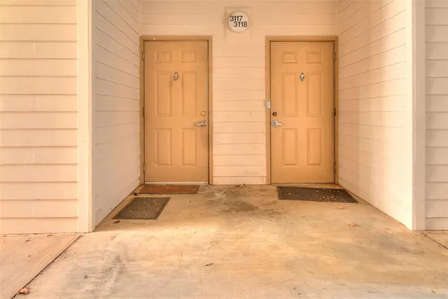Photo 2 — 2200 Classen Boulevard 3117, Norman, OK 73071