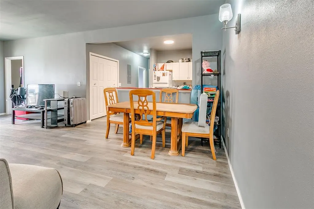 Photo 3 — 2200 Classen Boulevard 3117, Norman, OK 73071