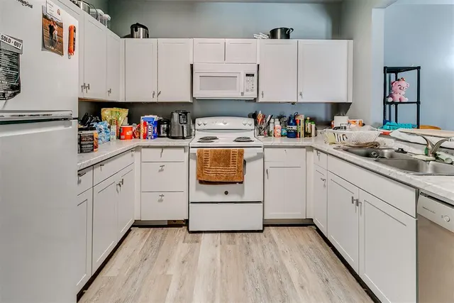 Photo 5 — 2200 Classen Boulevard 3117, Norman, OK 73071