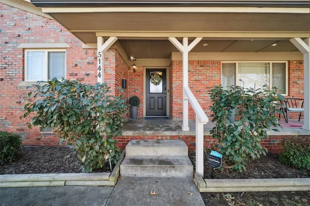 Photo 2 — 5144 E 30th Place, Tulsa, OK 74114