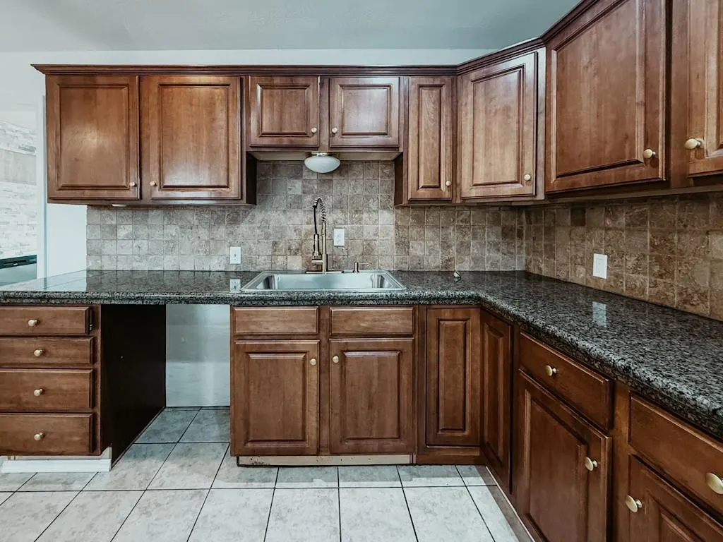 Photo 8 — 216 Texas Street, Weatherford, OK 73096
