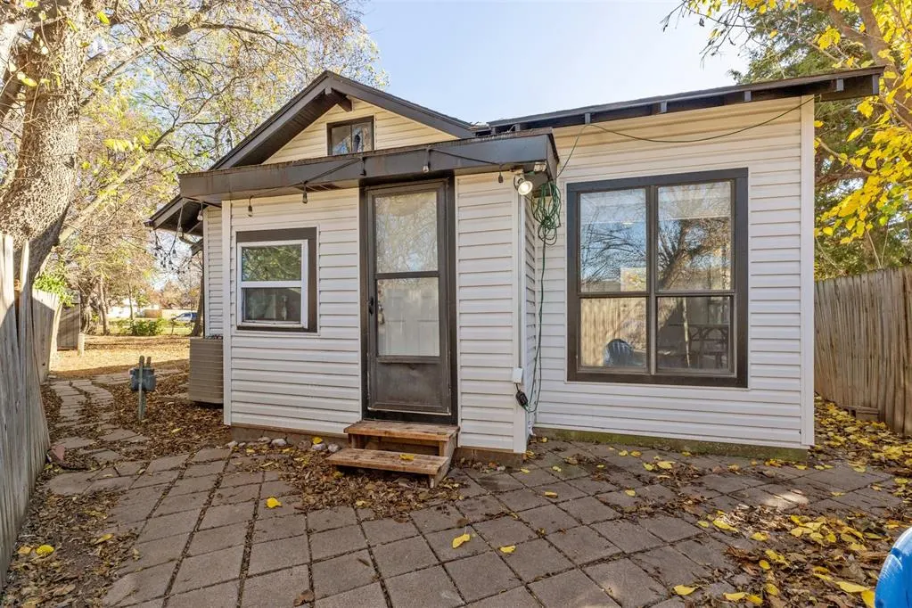 Photo 44 — 409 W Daws Street, Norman, OK 73069