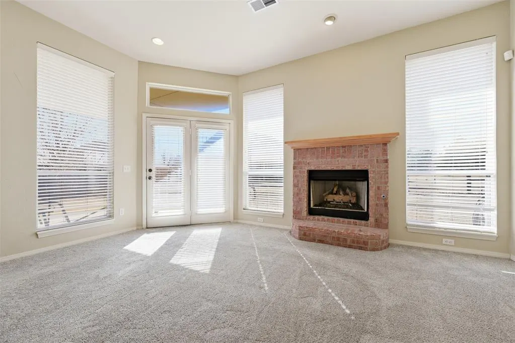 Photo 6 — 800 Longmeadow Court, Edmond, OK 73003