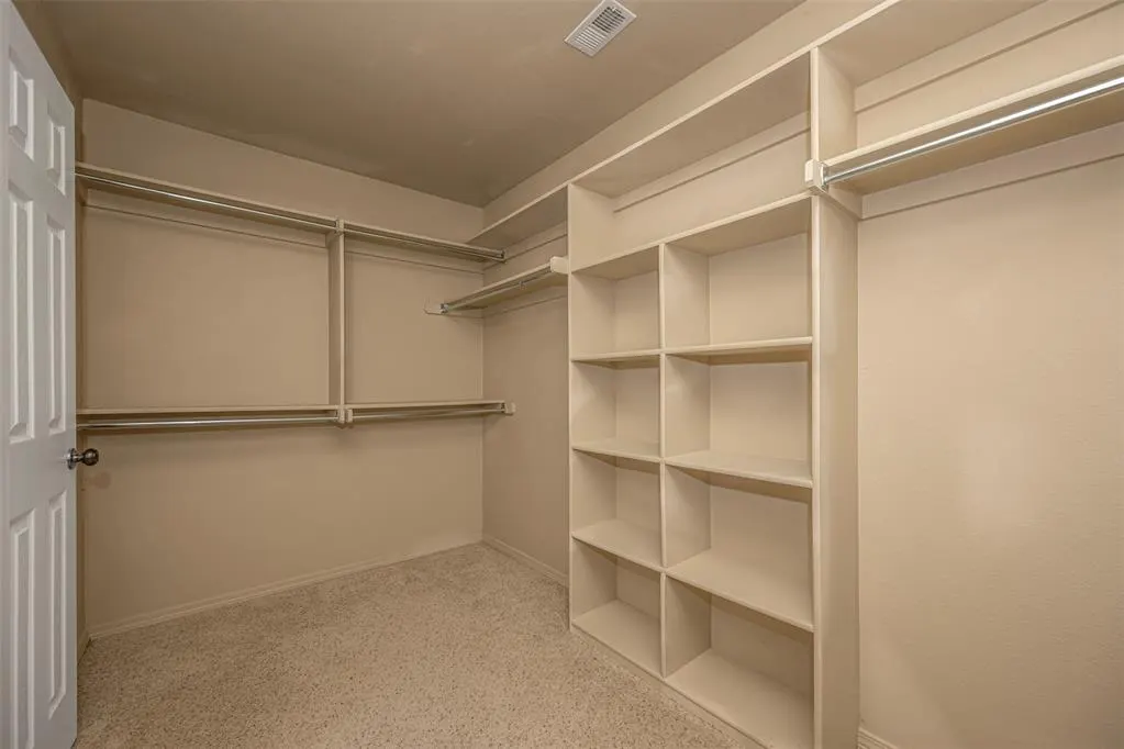 Photo 19 — 800 Longmeadow Court, Edmond, OK 73003