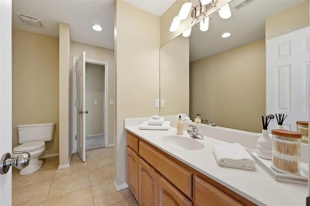 Photo 25 — 800 Longmeadow Court, Edmond, OK 73003