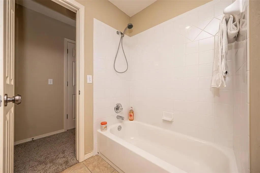 Photo 26 — 800 Longmeadow Court, Edmond, OK 73003