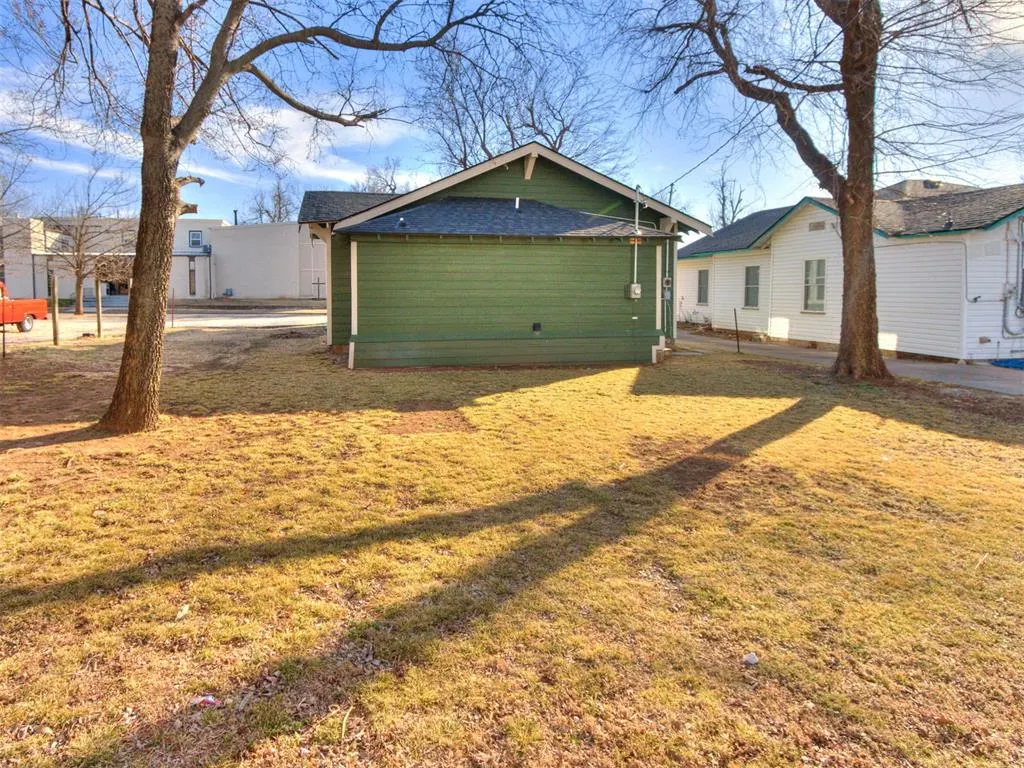Photo 41 — 1911 NW 13th Street, Oklahoma City, OK 73106