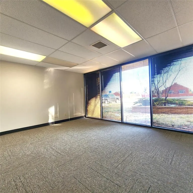 Photo 5 — 2033 Heritage Park Drive, Oklahoma City, OK 73120