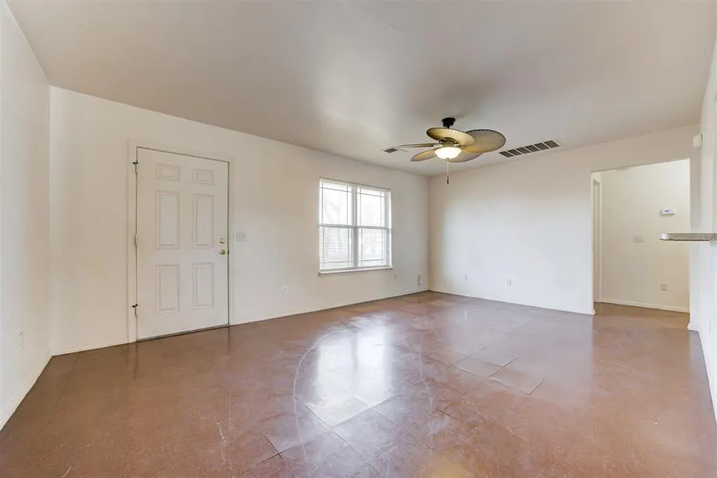 Photo 4 — 8513 Durland Way, Oklahoma City, OK 73114